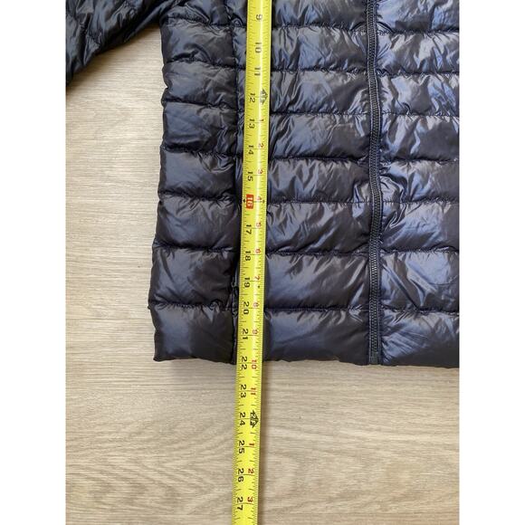 Uniqlo Ultra Light Down Puffer Hooded Jacket Womens XS Black Packable Gorpcore - Picture 11 of 11